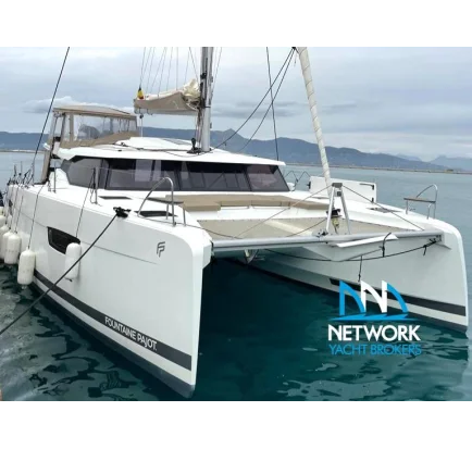 Used Sailboat Fountaine Pajot Astrea 42