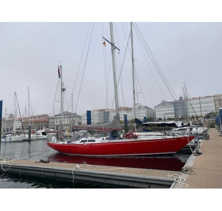 Used Sailboat Camper and Nicholson Nicholson 55