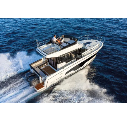 Used Motorboat Jeanneau Merry Fisher 1095 Fly