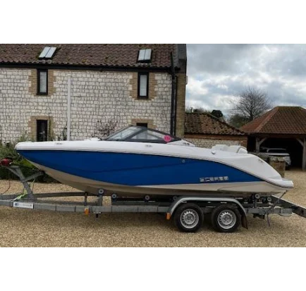 Used Motorboat Scarab 195