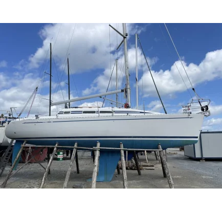 Used Sailboat Elan Marine 295
