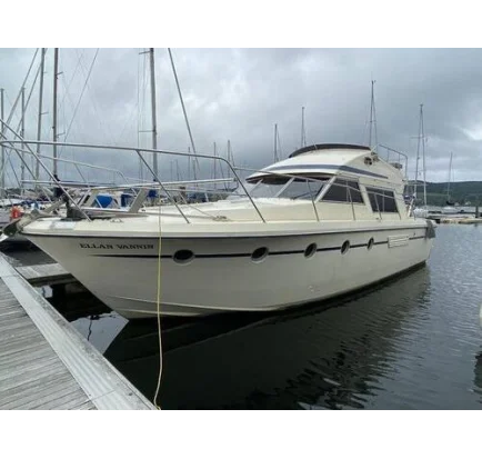 Used Motorboat Fairline 40