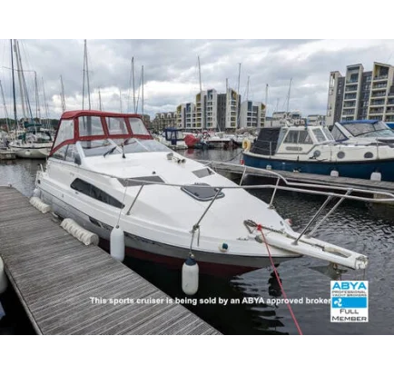 Used Motorboat Bayliner Cierra 2700