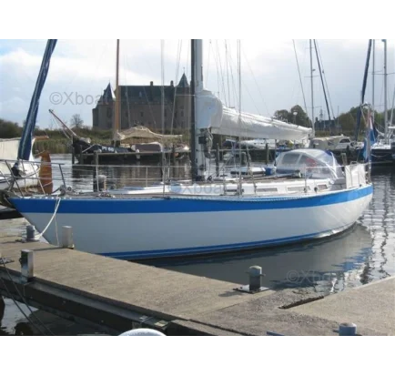 WAUQUIEZ HOOD 38 DL MK 2