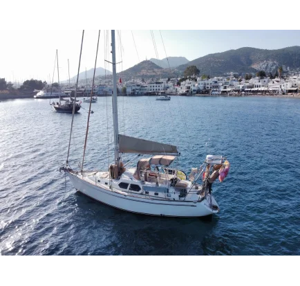 Used Sailboat Tayana 48
