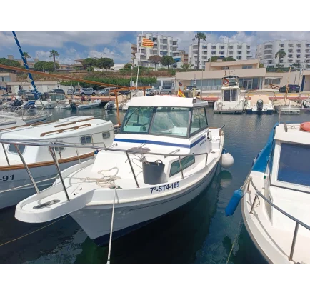 Bateau à moteurs d'occasion ARCONA Fiber Sport 700