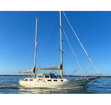 Used Sailboat Bruce Roberts Spray 40