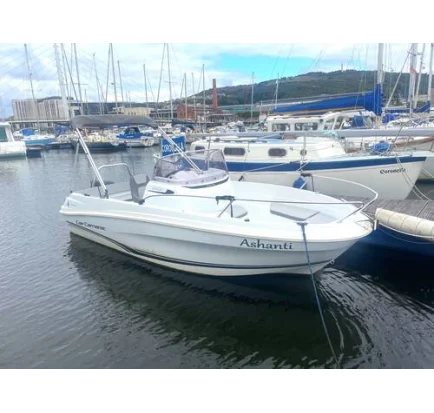 Used Motorboat Jeanneau Cap Camarat 5.5 CC